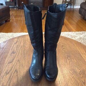 Women's boots